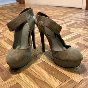 Beige platform heels